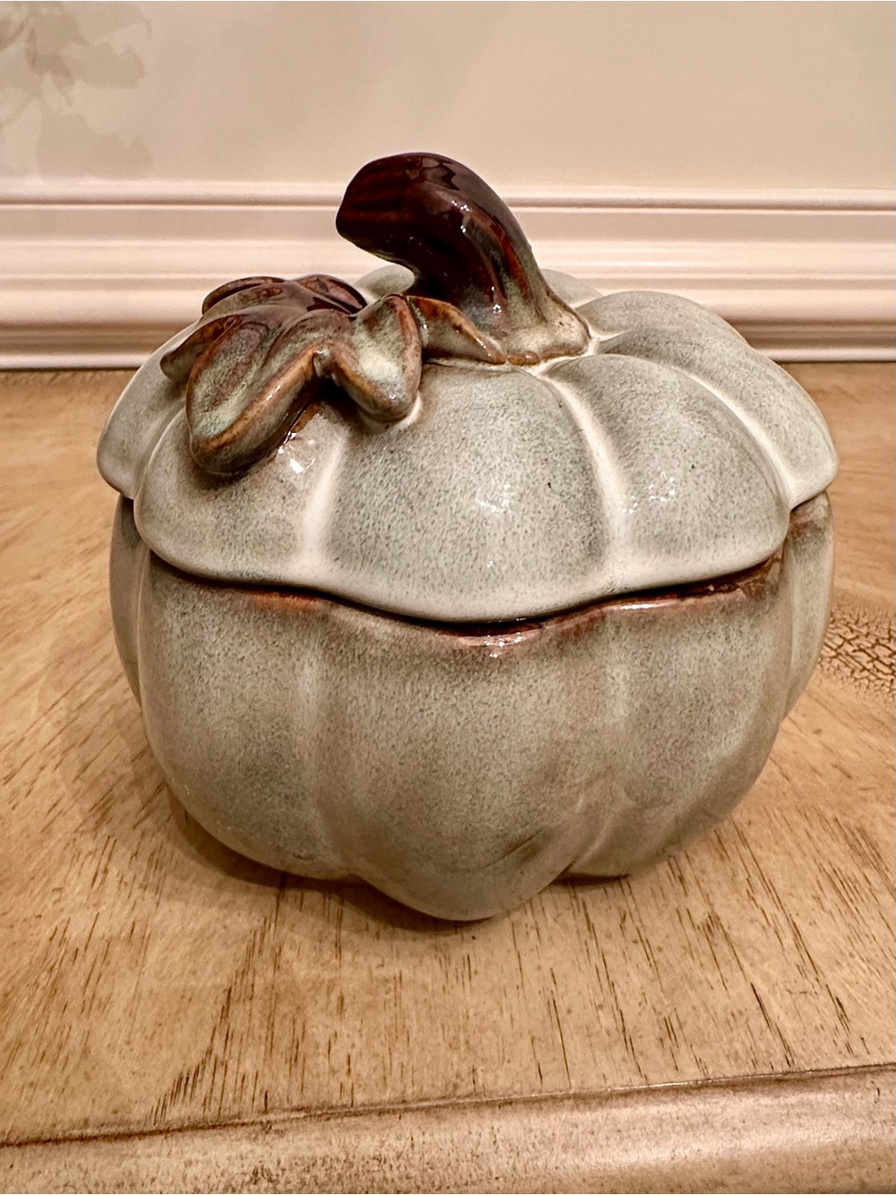 🍂✨Ceramic Pumpkin Trinket Box - Sage Green